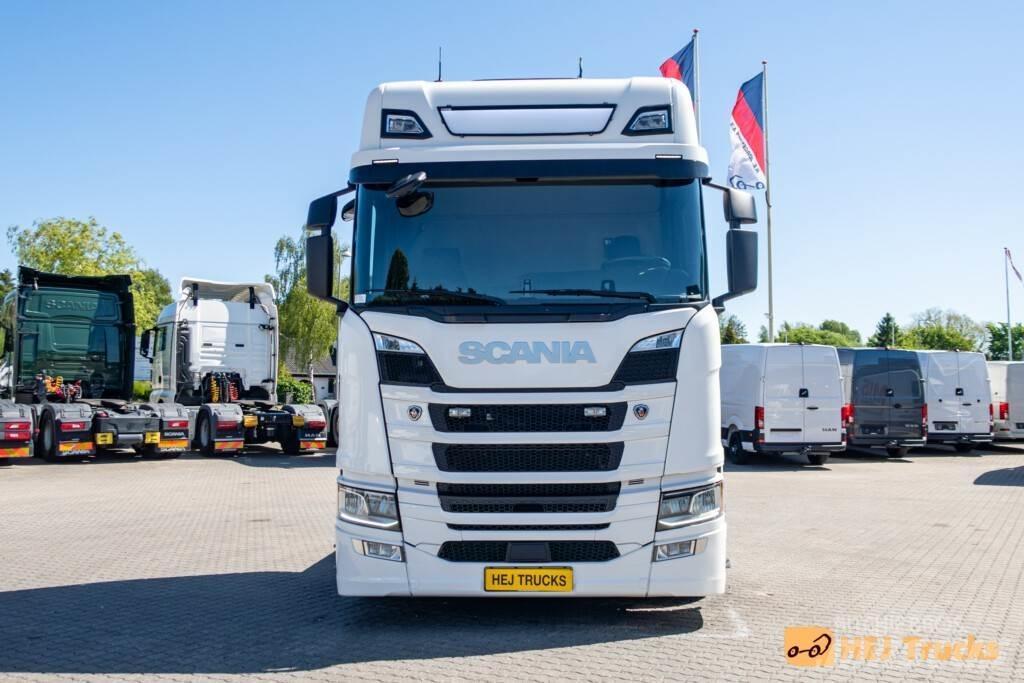 Scania R450 A6x2NB 曳引機組件