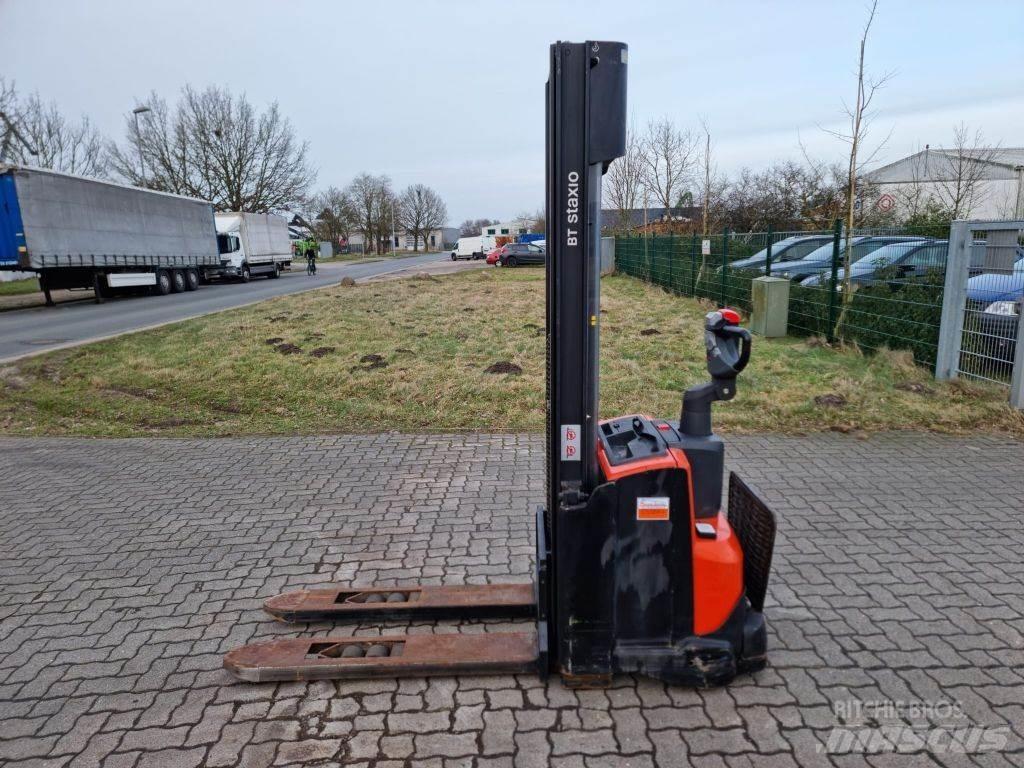 BT SWE120 行走控制式堆積機