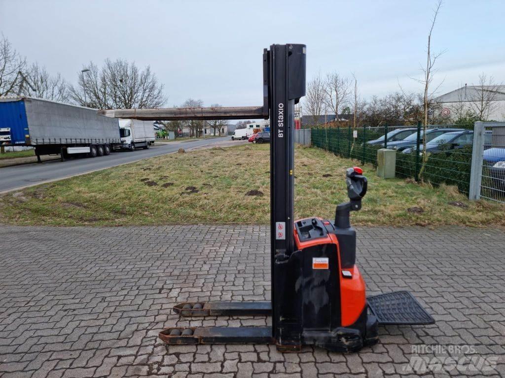BT SWE120 行走控制式堆積機