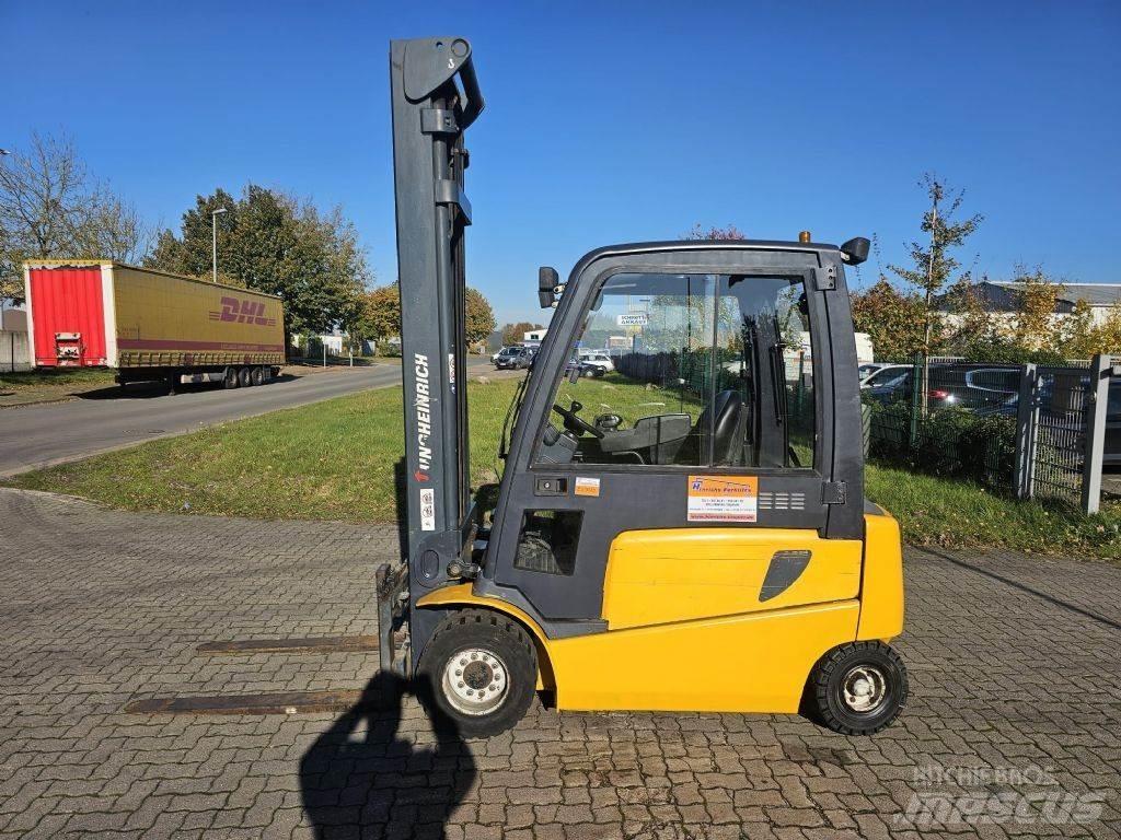 Jungheinrich EFG430 電動堆高機