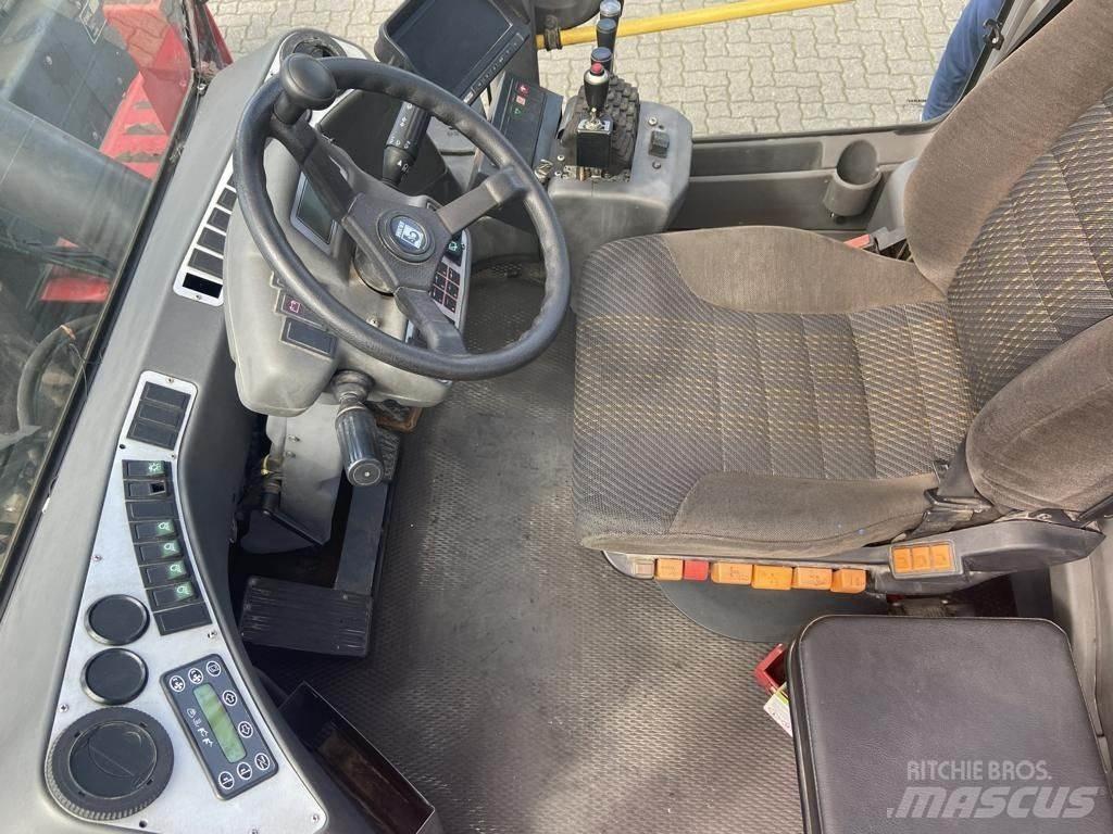 Kalmar DCE70-35E4 貨櫃搬運機