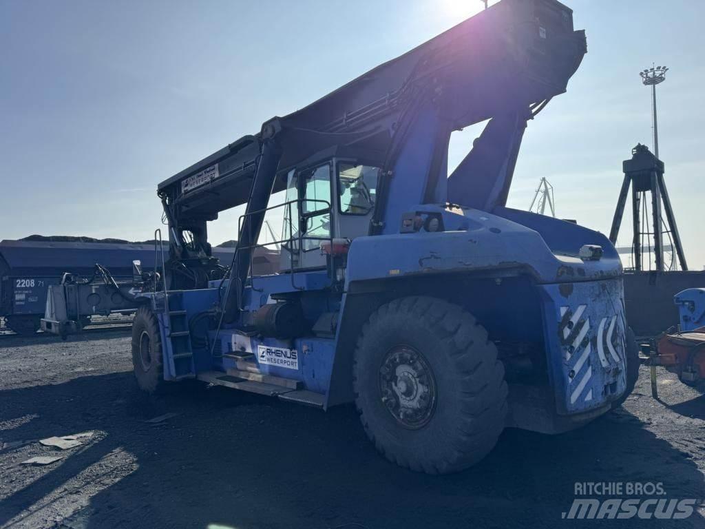 Kalmar DRF450-60S5K 前伸型堆積機