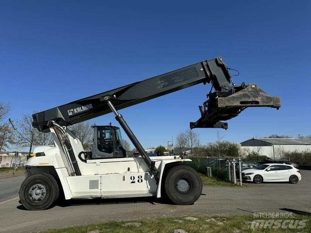 Kalmar DRG450-60S5 前伸型堆積機