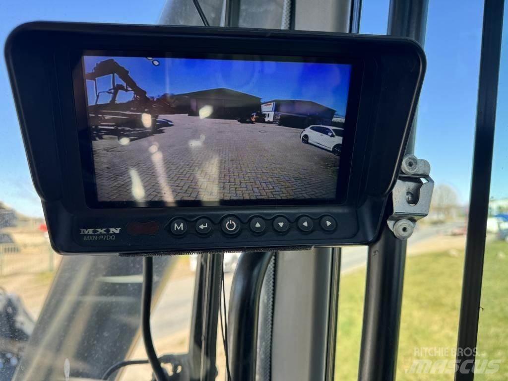 Kalmar DRG450-60S5 前伸型堆積機