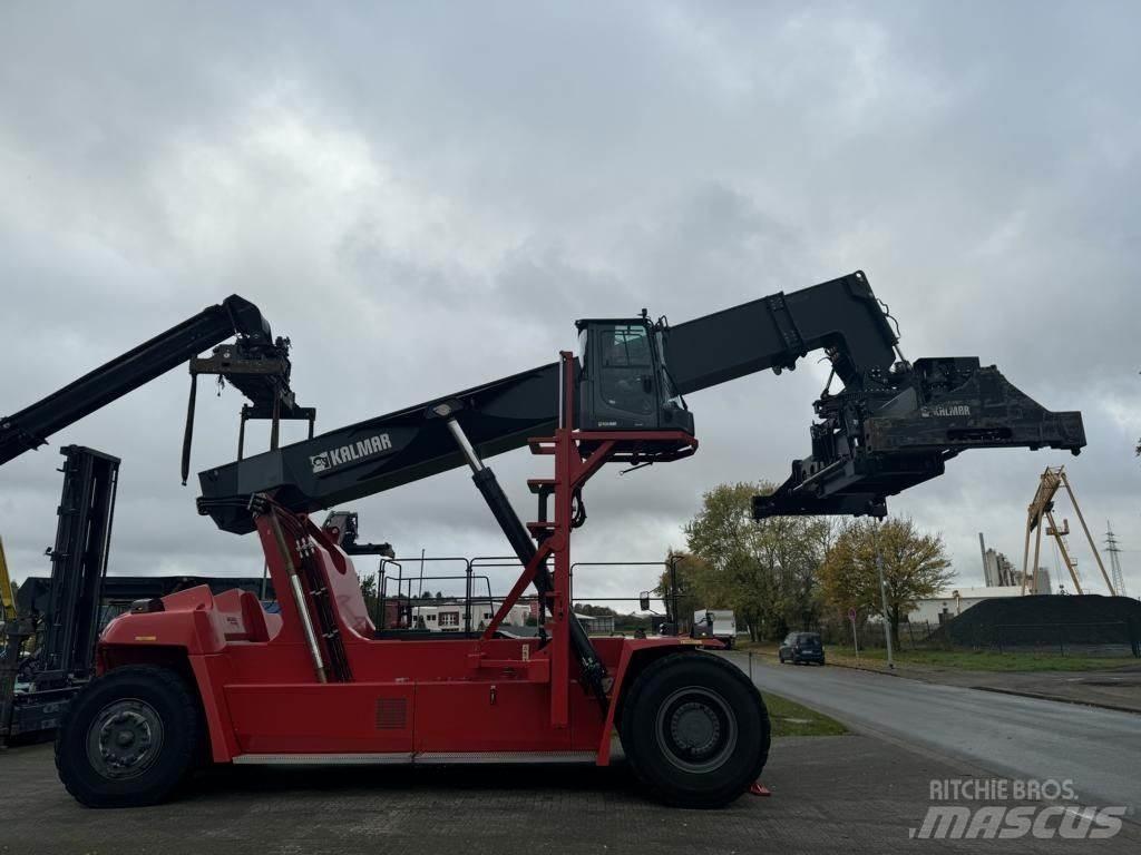 Kalmar DRG450-70S5XS 前伸型堆積機