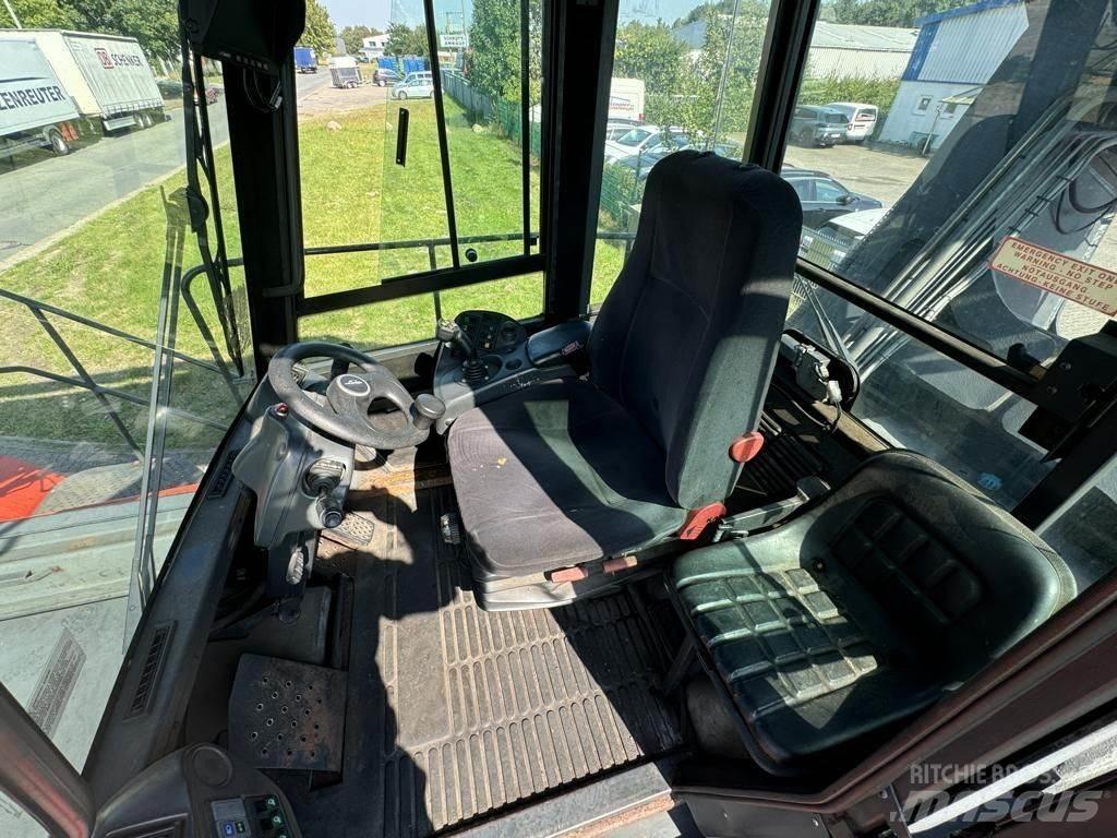 Linde C4234TL 前伸型堆積機