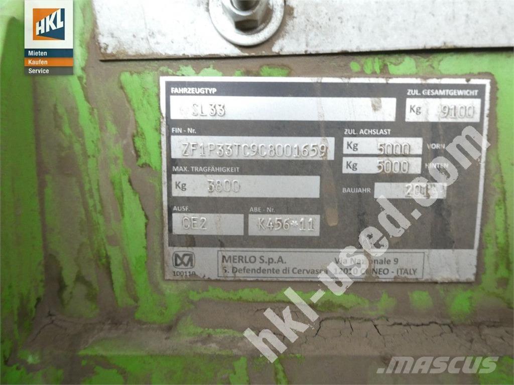 Merlo P 38.13 伸縮臂操作車