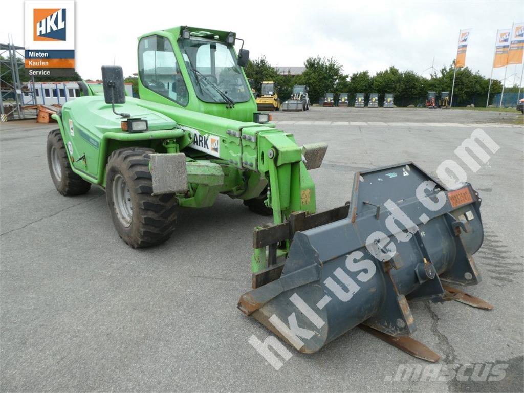 Merlo P 38.13 伸縮臂操作車
