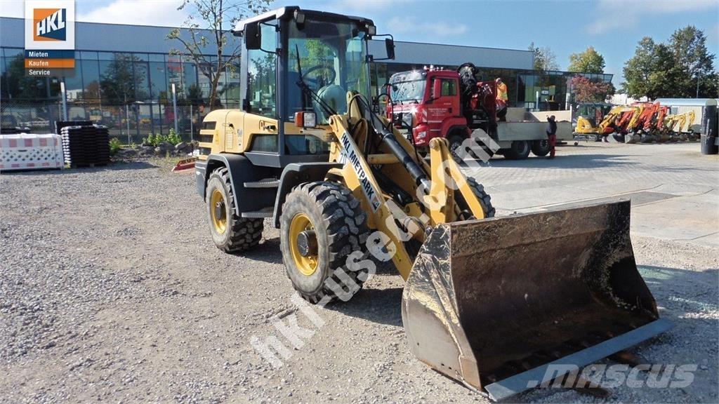 Yanmar V 80 輪胎式裝載機