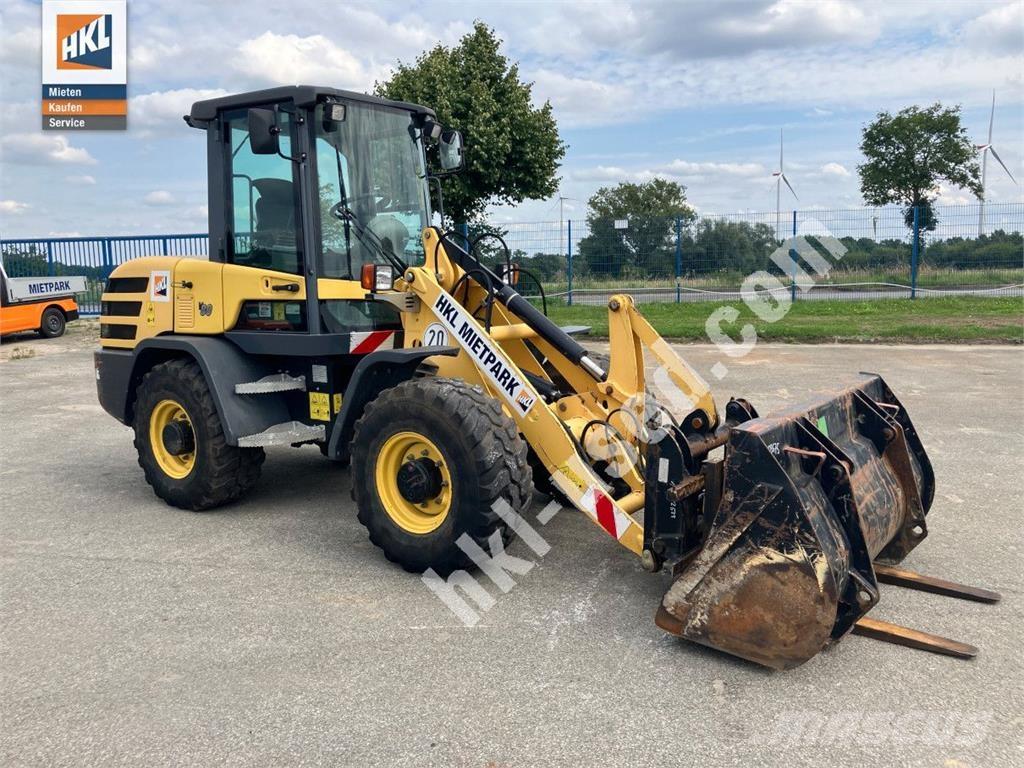 Yanmar V 80 輪胎式裝載機