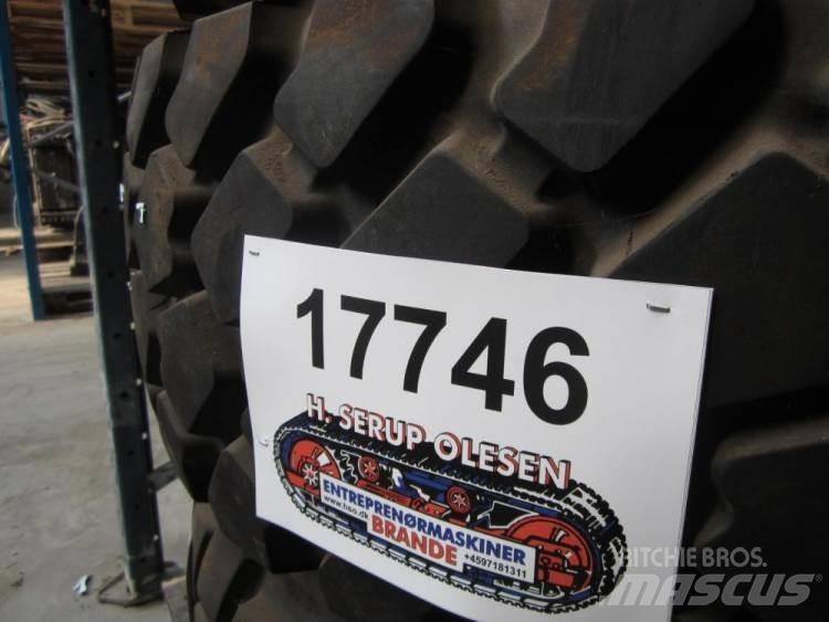  13.00R20 dæk - 1 stk. 輪胎、車輪和輪圈