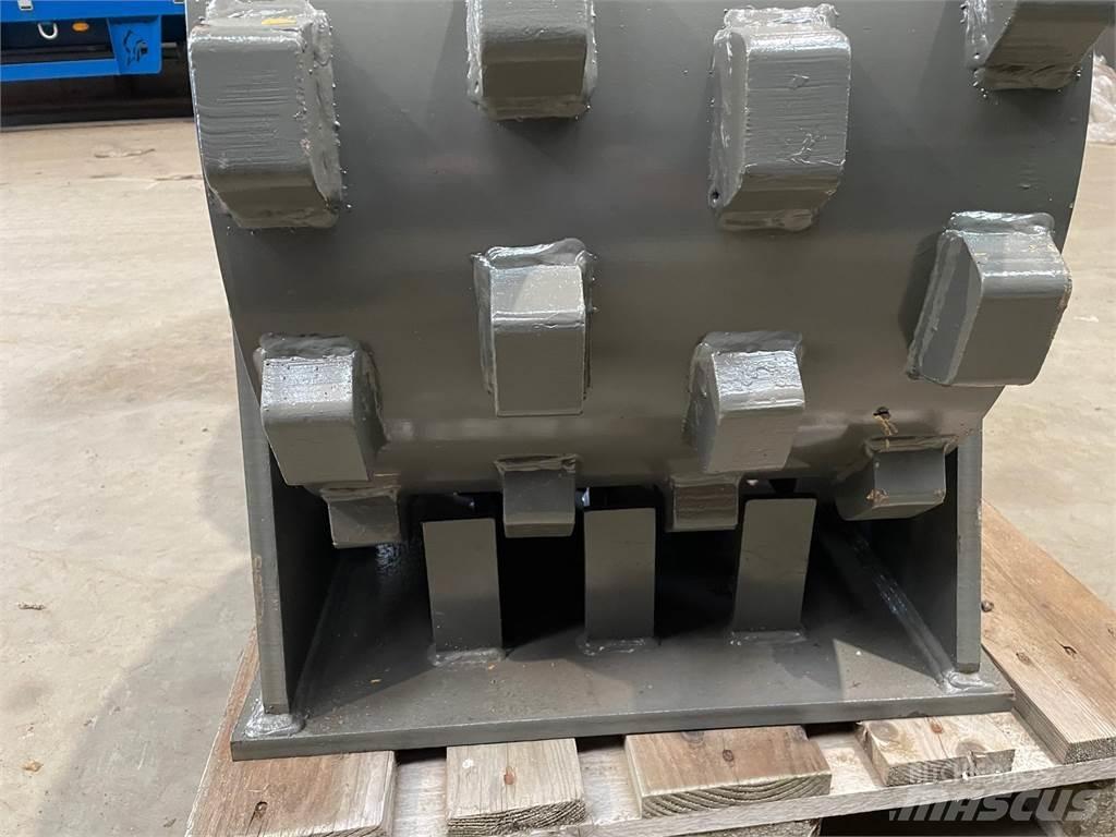  470 mm Kompaktorhjul 膠輪滾壓機