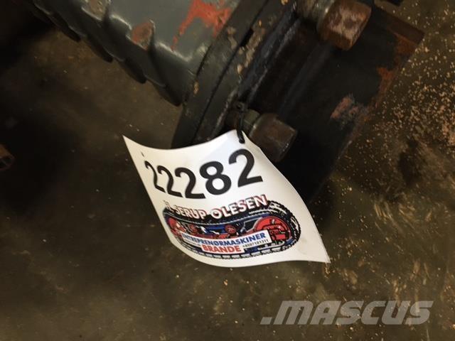  Bagaksel ex. Schaeff 863 軸