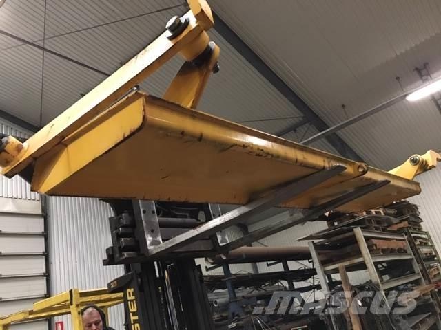  Bagsmæk ex. Volvo A25C 6x6 其他組件