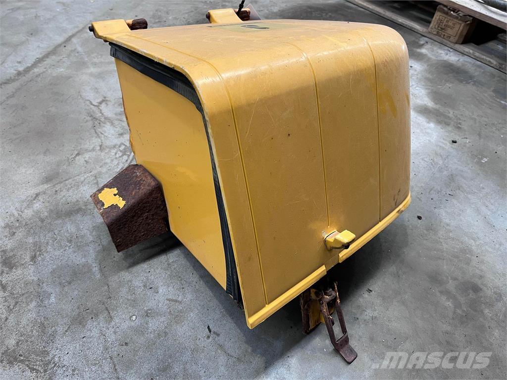  Batterikasse, Volvo L90E 其他組件