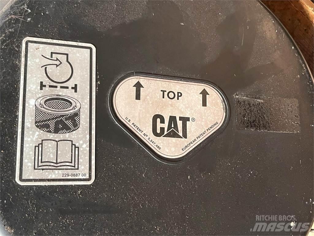 CAT 323D luftfilterhus 其他