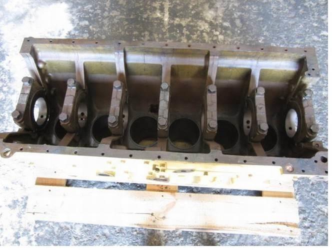 CAT 3306 motorblok 引擎/發動機