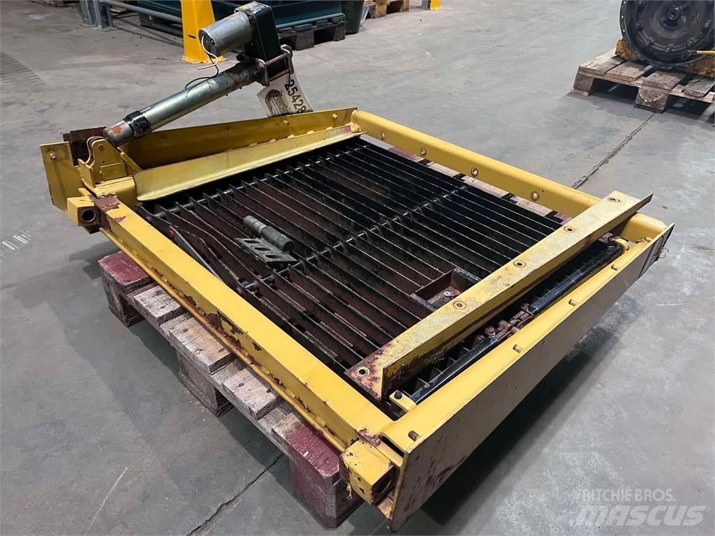 CAT 962GII Kølergrill 其他組件