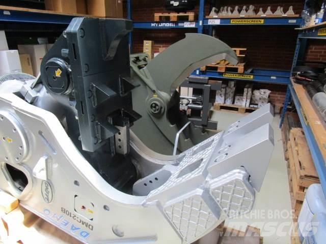 Daemo DMC210B betonsaks 工程軋碎機(壓碎機)