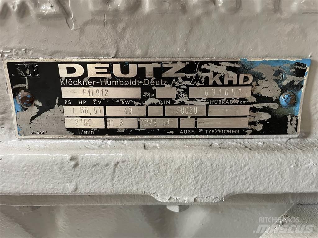 Deutz F4L 912 motor 引擎/發動機