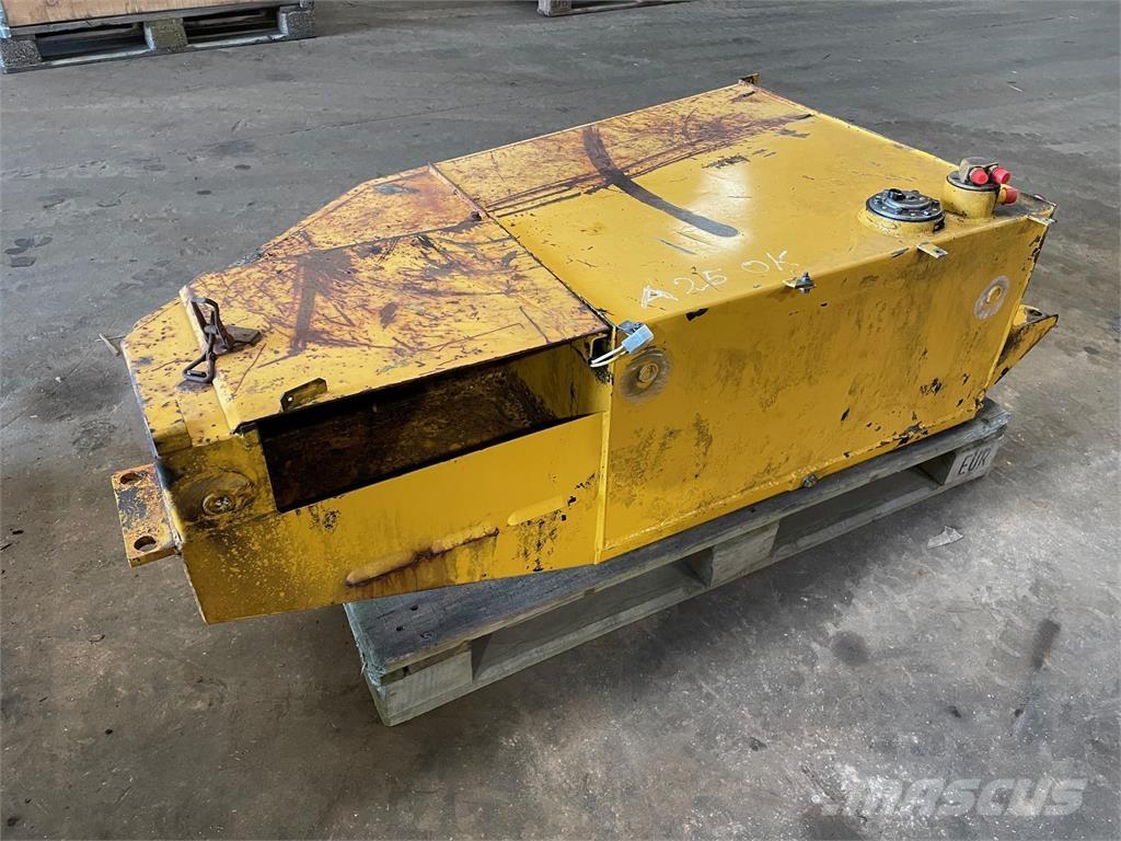  Dieseltank ex. Volvo A25 其他組件