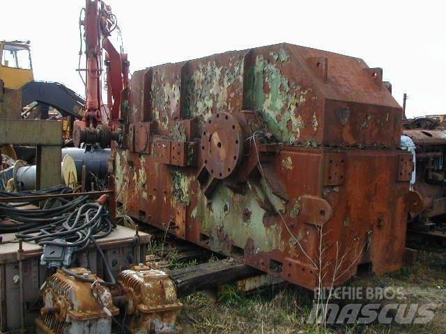  Dobbel tromle spil 吊車起重機、絞車吊貨機和物料升降機