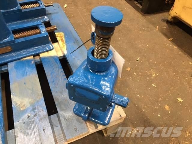  Donkraft, 10 ton mekanisk 其他組件