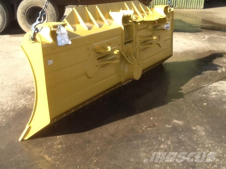  Dozerblad ex. Cat D6K 其他組件
