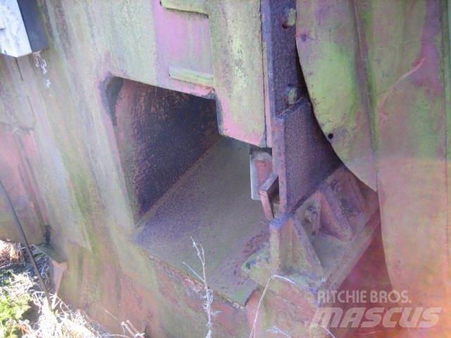 Eldan 400 klipper 工程軋碎機(壓碎機)
