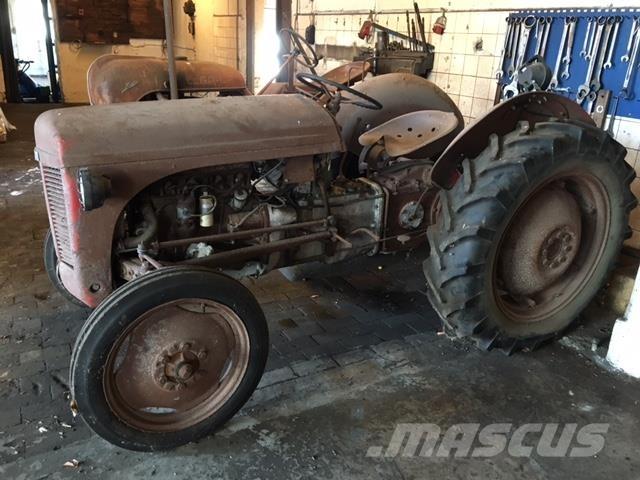 Ferguson traktor, Benzin 其他