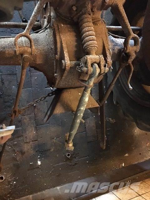 Ferguson traktor, Benzin 其他