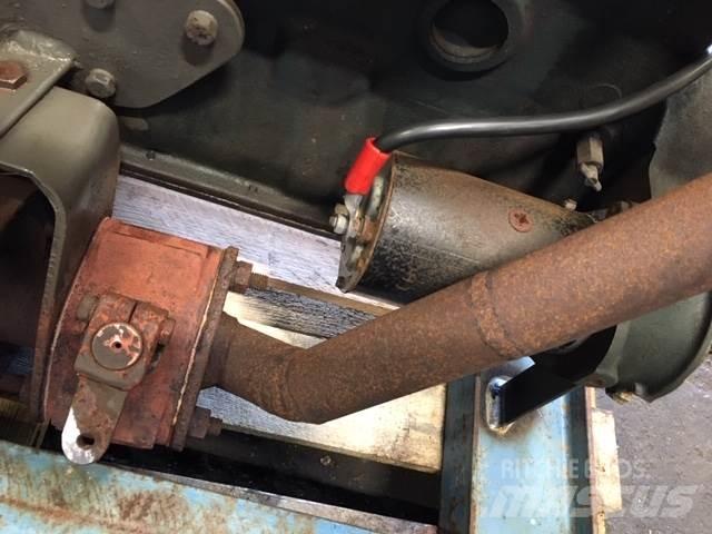 Ford 6 cyl. Benzin motor 引擎/發動機