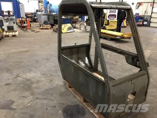  Førerhus ex. Manitou MT430 其他組件