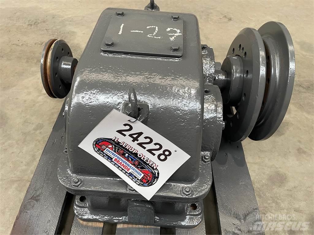  Gear - 1:27 齒輪箱