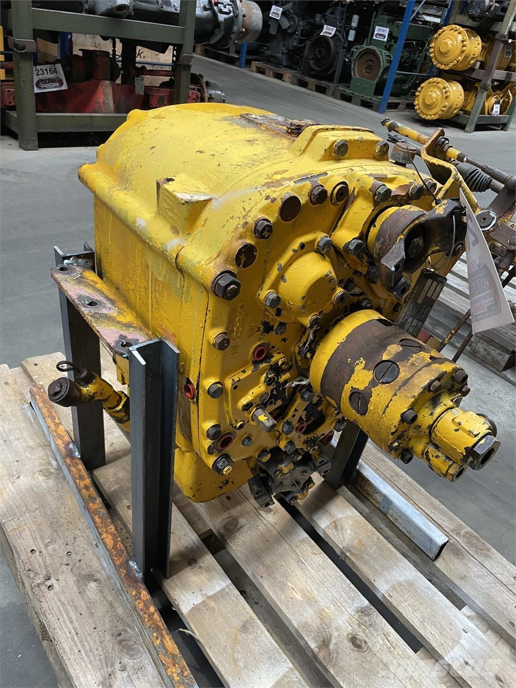 Hanomag 22C transmission 傳動裝置