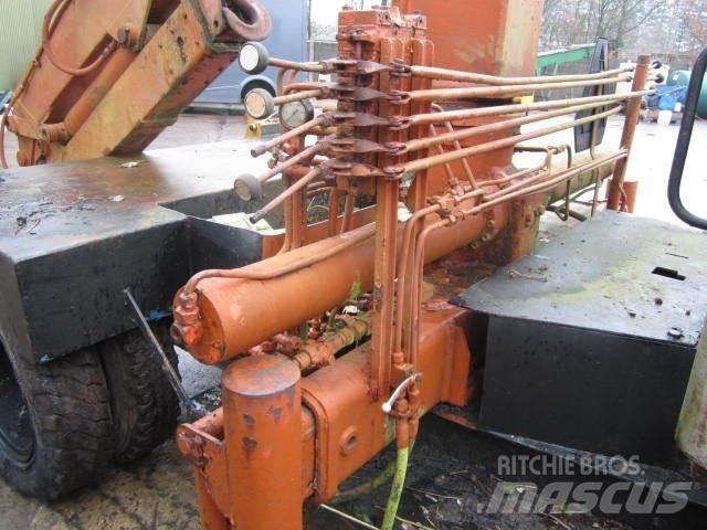 Hiab 1150 全路面起重機/吊車