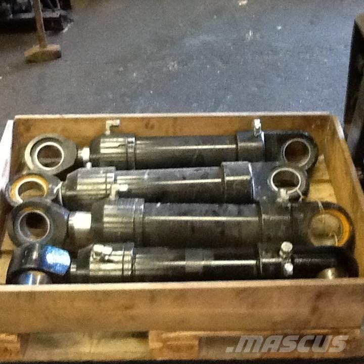  Hyd. cylinder - 1 stk tilbage 油壓
