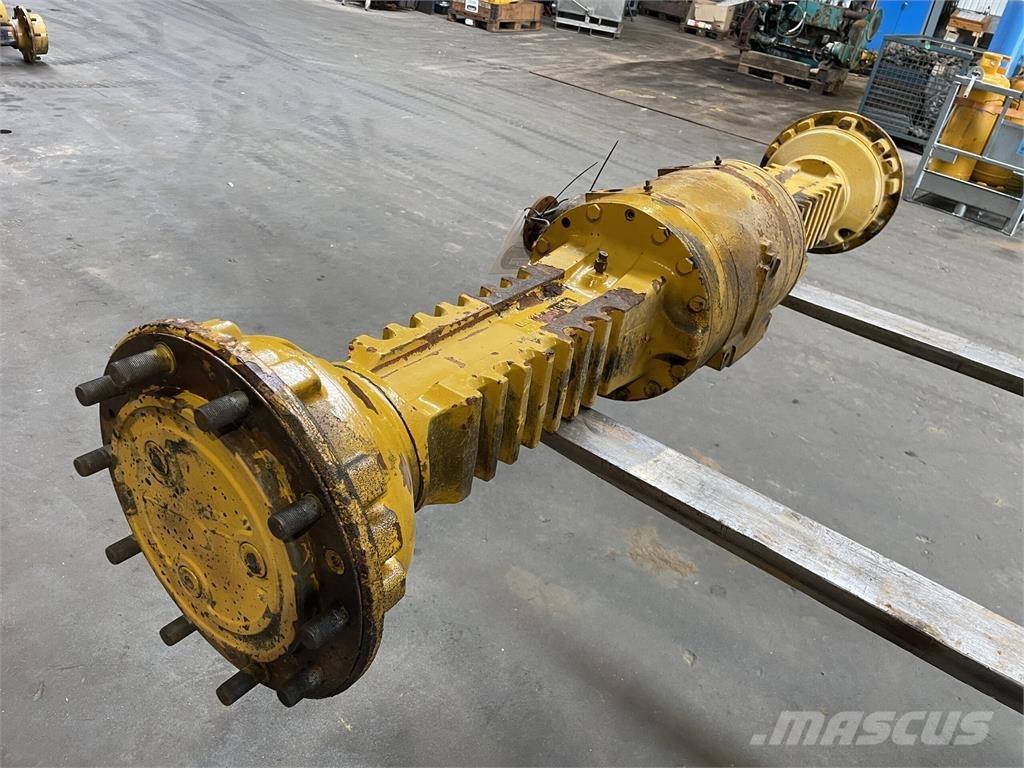 Hydrema 906B frontaksel 軸