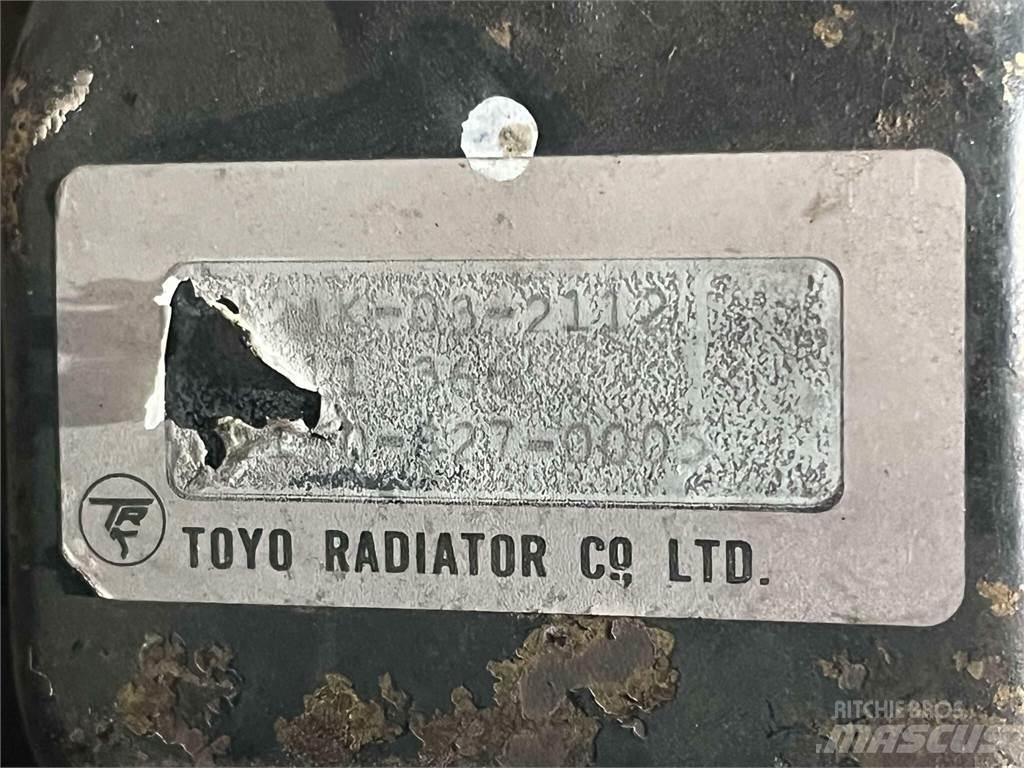Komatsu PC150LC-3 Køler 引擎/發動機