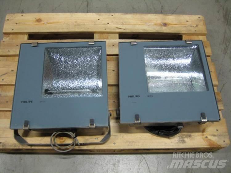  Lamper - 400W - 2 stk. 電子設備