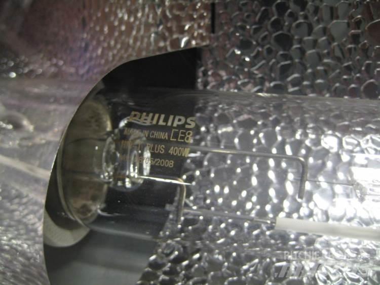  Lamper - 400W - 2 stk. 電子設備