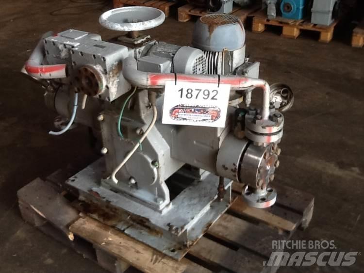 Lewa Type H4M1B pumpe 水泵浦