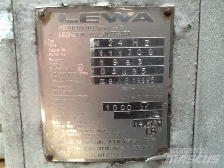 Lewa Type V24HZ pumpe 水泵浦