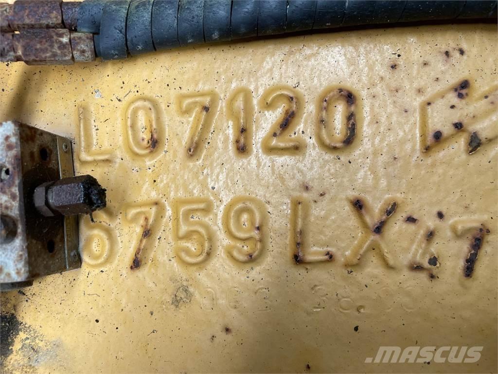 Liebherr LR632 Link arm 其他組件
