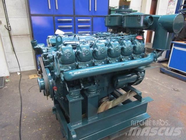 Mercedes-Benz V12 motor 引擎/發動機