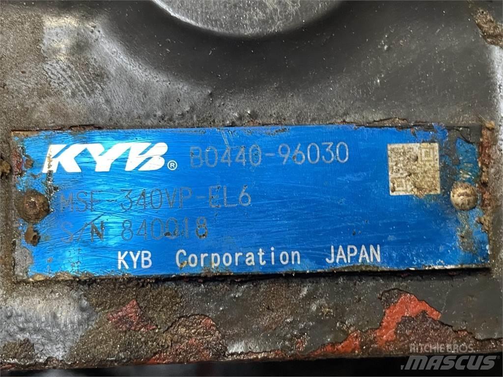 New Holland E485B Køregear 傳動裝置