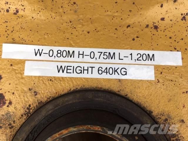 Rammeled ex. Cat 735 Dumper 其他組件