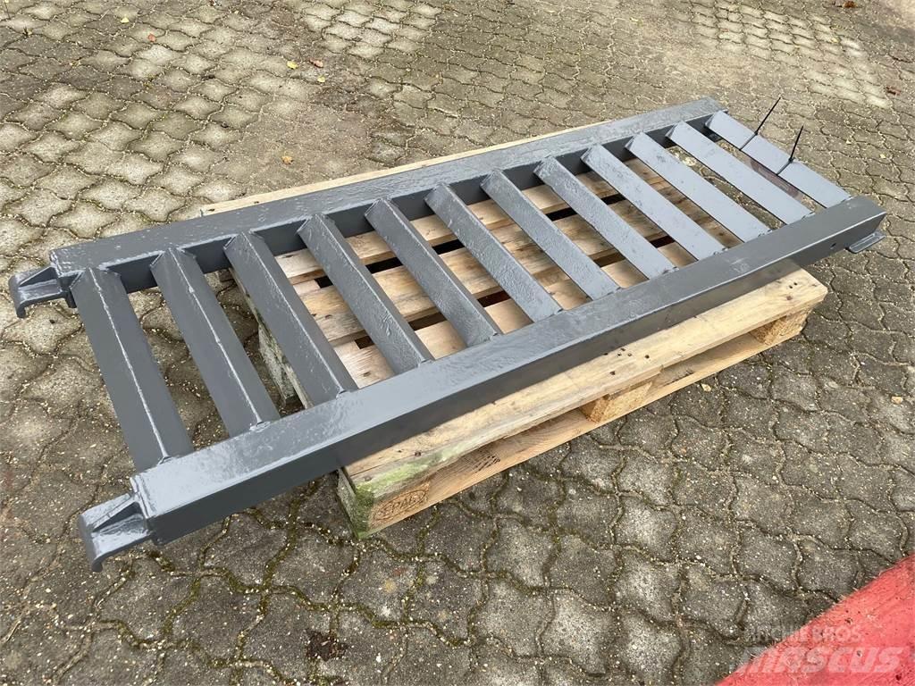  Rampesæt 地架式半拖車