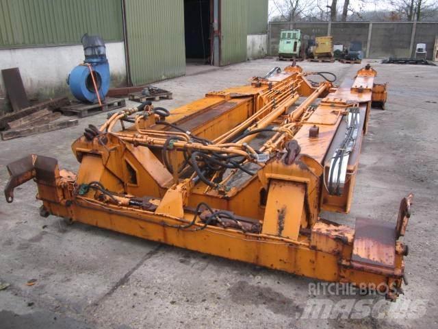  Spreader 20 to 40 ft. 儲存用貨櫃