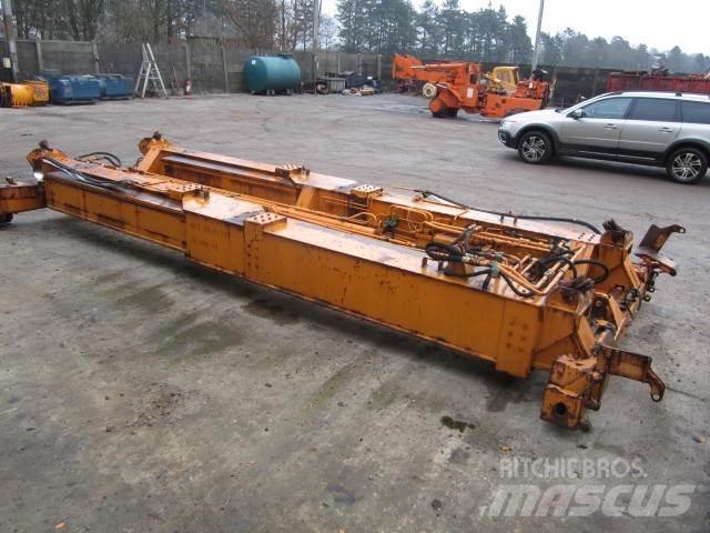  Spreader 20 to 40 ft. 儲存用貨櫃